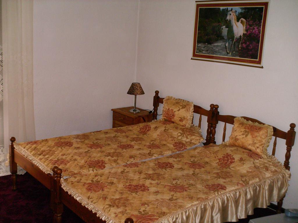Guest House St Mariya Magdalena Devin Exterior foto